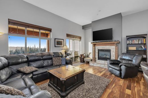 ‏בית בעיר ב  Big White Ski, British Columbia