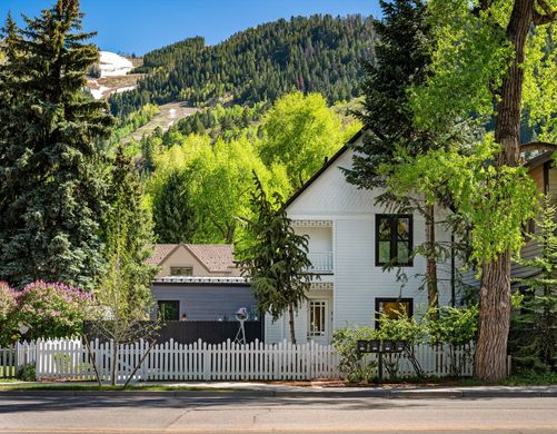 Luxury home in Aspen, Pitkin County