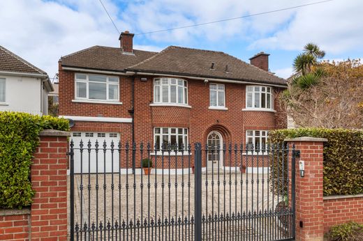 Detached House in Dublin, Dublin City