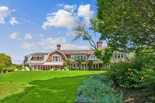 Detached House in Southampton, Suffolk County
