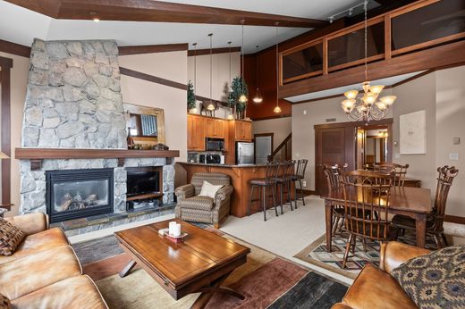 Apartment in Big White Ski, British Columbia