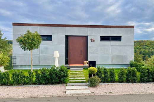 Vrijstaand huis in Schiersfeld, Rheinland-Pfalz