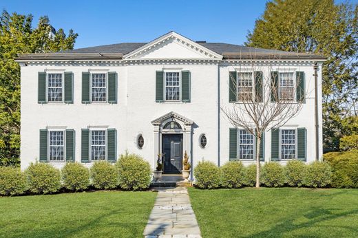 Einfamilienhaus in Newton, Middlesex County