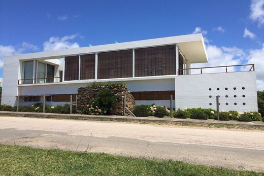 Detached House in La Pedrera, La Paloma