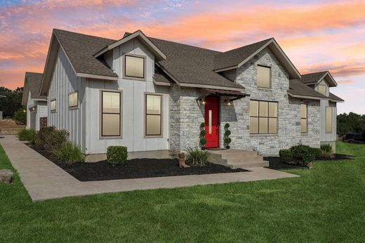 Detached House in Canyon Lake, Comal County
