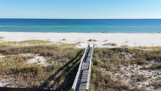 Luxury home in Pensacola, Escambia County