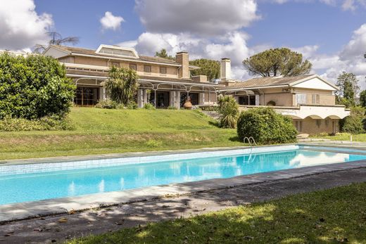 Villa in Rome, Latium