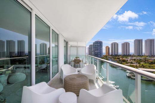 Apartment in Sunny Isles Beach, Miami-Dade