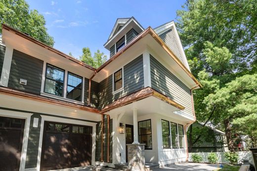 Частный Дом, Бруклин, Norfolk County