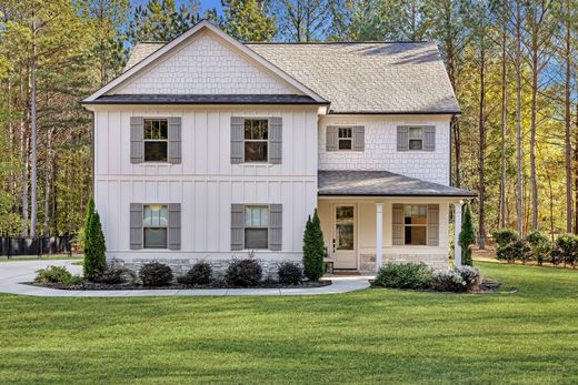 Vrijstaand huis in Fayetteville, Fayette County