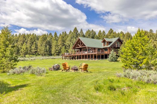 Detached House in Gallatin Gateway, Gallatin County
