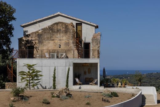 Detached House in Propriano, South Corsica