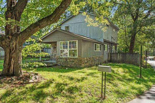 Casa Independente - Brevard, Transylvania County