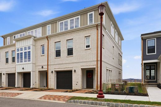 Detached House in Cranberry Township, Butler County