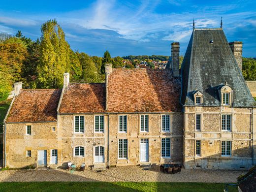 Vrijstaand huis in Caen, Calvados