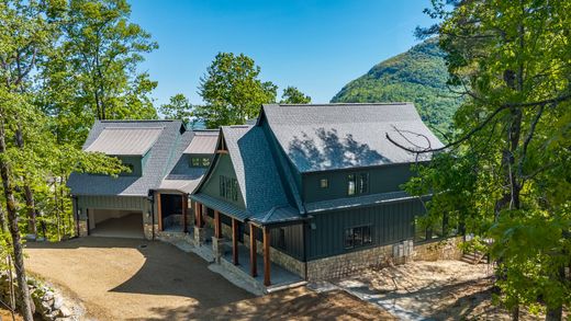 Luxury home in Cashiers, Jackson County