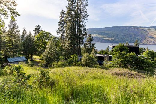 Land in Mosier, Wasco County