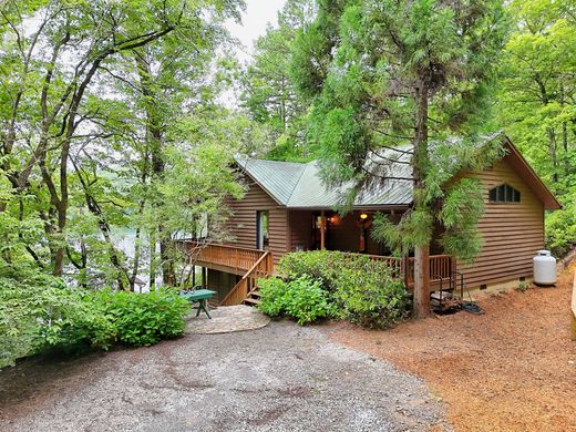 Detached House in Clarkesville, Habersham County