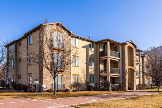 Apartment in Centerville, Davis County