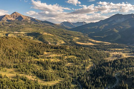 Terrain à Big Sky, Comté de Gallatin