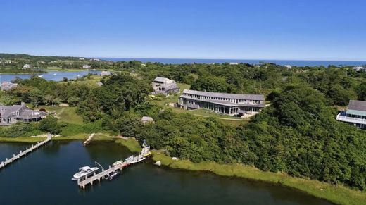 Luxury home in Chilmark, Dukes County