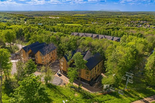 Appartement à Bromont, Montérégie