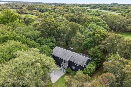 Detached House in Montauk, Suffolk County