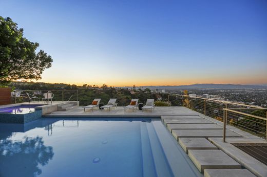 Casa Unifamiliare a Sherman Oaks, Los Angeles County