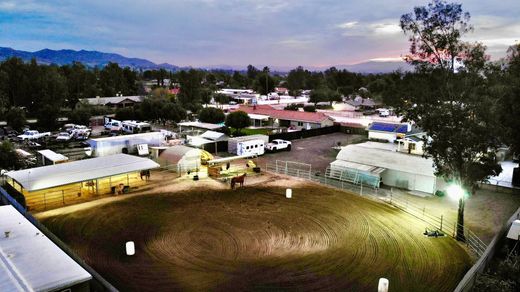 Luxury home in Nuevo, Riverside County