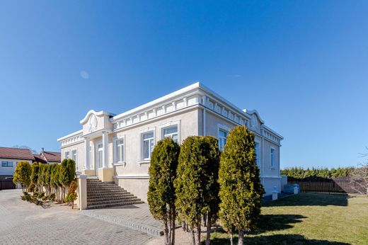 Villa in Mārupe, Mārupes novads