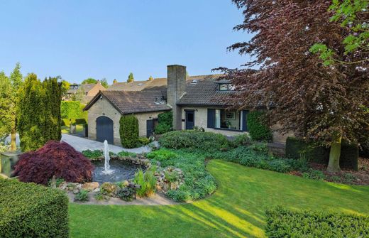 Detached House in 's-Hertogenbosch, Gemeente 's-Hertogenbosch