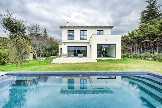 Detached House in Aix-en-Provence, Bouches-du-Rhône