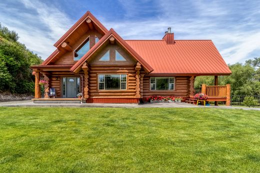 Detached House in Waitsburg, Walla Walla County