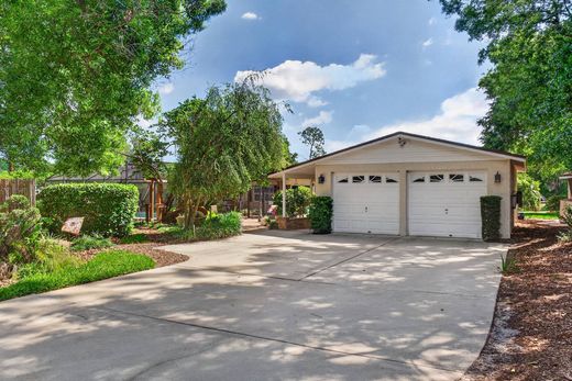 Detached House in Longwood, Seminole County