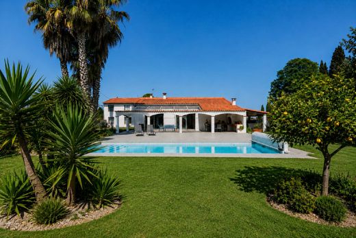 Detached House in Perpignan, Pyrénées-Orientales