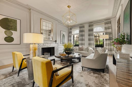Apartment / Etagenwohnung in London, Greater London