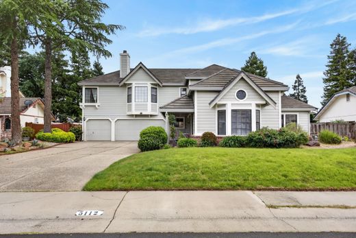 Luxury home in Elk Grove, Sacramento County