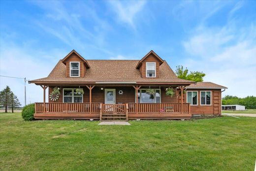 Detached House in Kenyon, Goodhue County