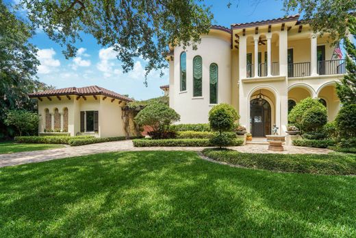 Luxury home in Jupiter, Palm Beach
