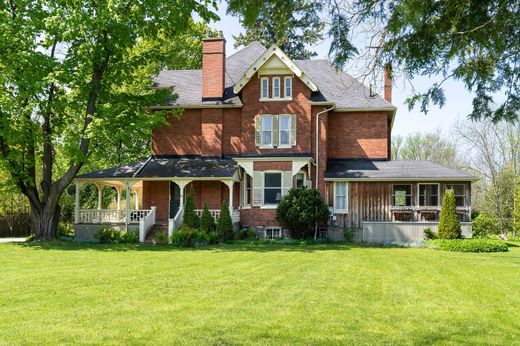 Detached House in Elmvale, Simcoe County