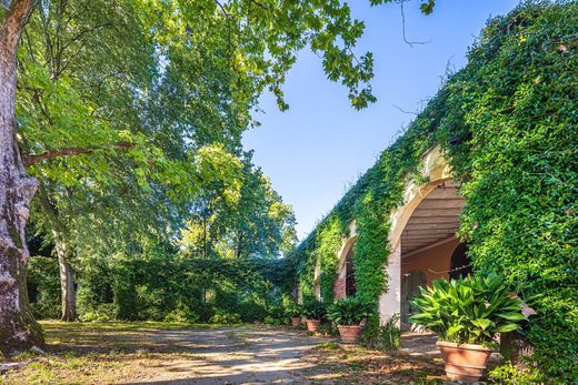 套间/公寓  Cormano, 米兰省