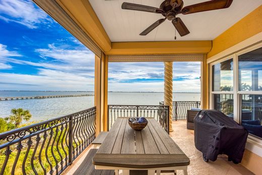 Apartment for sale in Jensen Beach