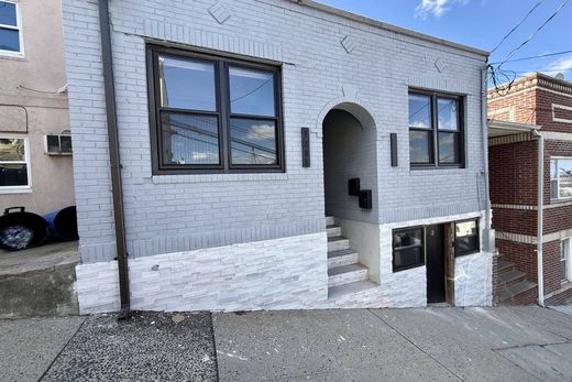 Элитный дом, North Bergen, Hudson County