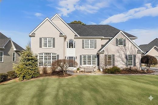 Detached House in Alpharetta, Fulton County