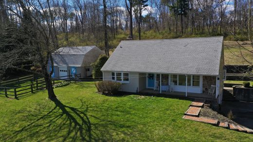 Detached House in Chester, Morris County