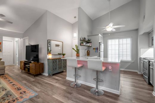 Detached House in Lexington, Fayette County