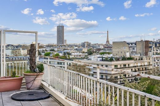 Apartment / Etagenwohnung in Neuilly-sur-Seine, Hauts-de-Seine