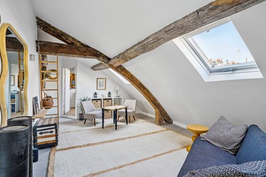 Apartment / Etagenwohnung in Saint-Germain, Odéon, Monnaie, Paris