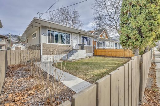 Casa Independente - Penticton, Regional District of Okanagan-Similkameen