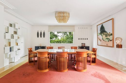 Casa Unifamiliare a Ville-d'Avray, Hauts-de-Seine